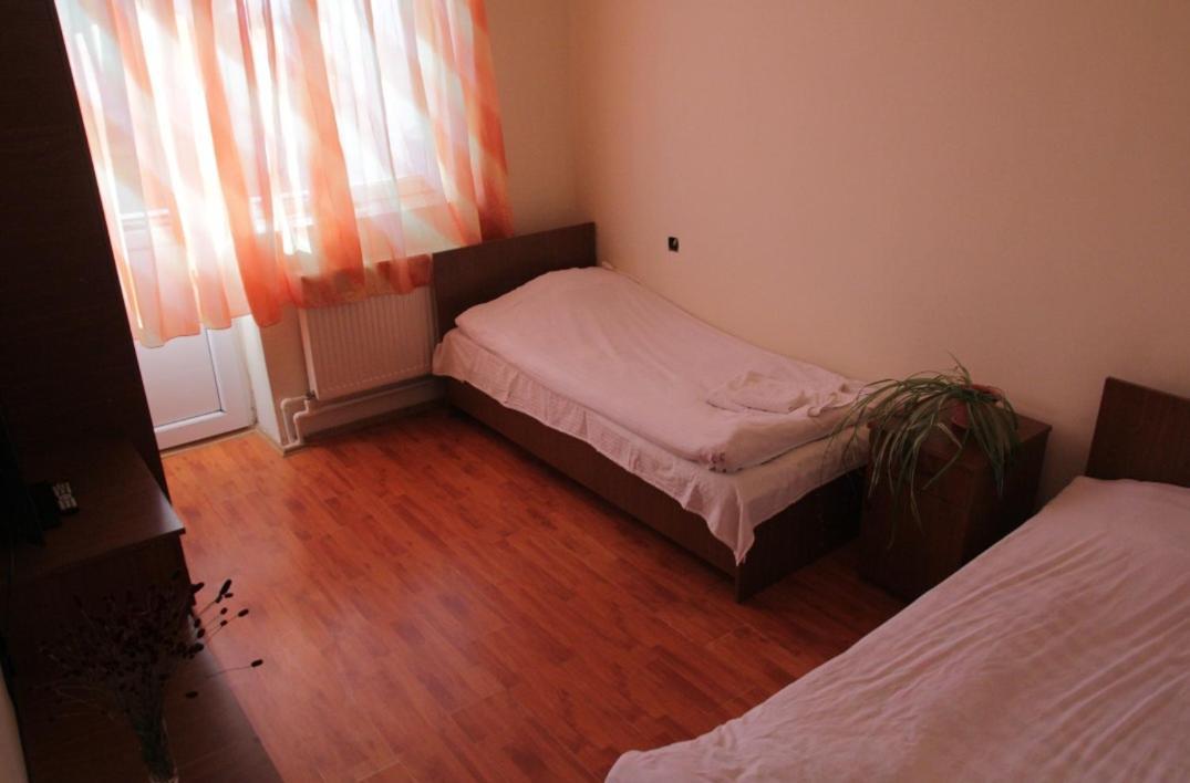 Hotel Tsalka Esterno foto
